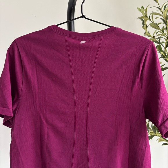 • NWT! [Fabletics] Short Sleeve • - Picture 10 of 10